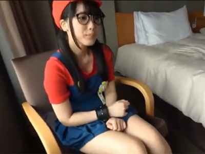 「あぁ!1upしちゃうぅ!」某配管工のコスプレをした美少女をハメ撮りパコ