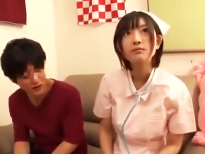 「患者さん…気持ちぃですか?」素人くん宅にエロナースコスで完全奉仕するロリ美少女