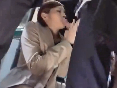 気に入った男を車内で逆痴漢してフェラ→ハメに持っていくガチ痴女お姉さん