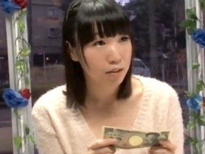 まだ19歳の清楚系巨乳素人JDがMM号で男友達とパコってる件