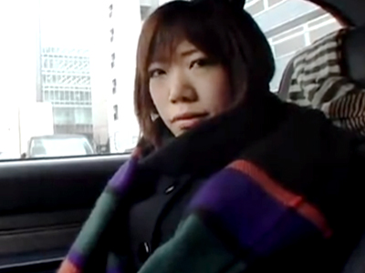 若くしてママになった素人妻を出会い系で捕獲→即座にハメ撮り中出し!